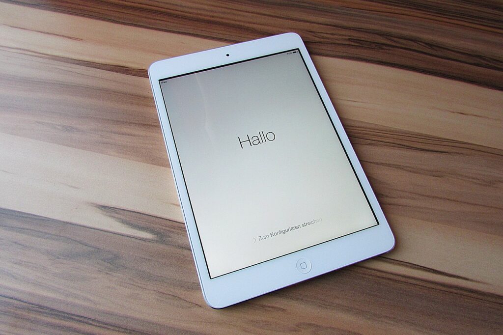 ebook, ipad mini, apple-528463.jpg